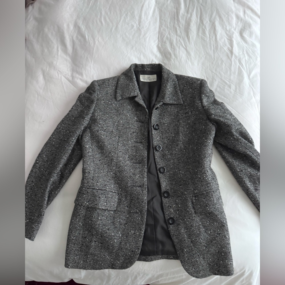 Givenchy Women's Black and White Tweed Blazer